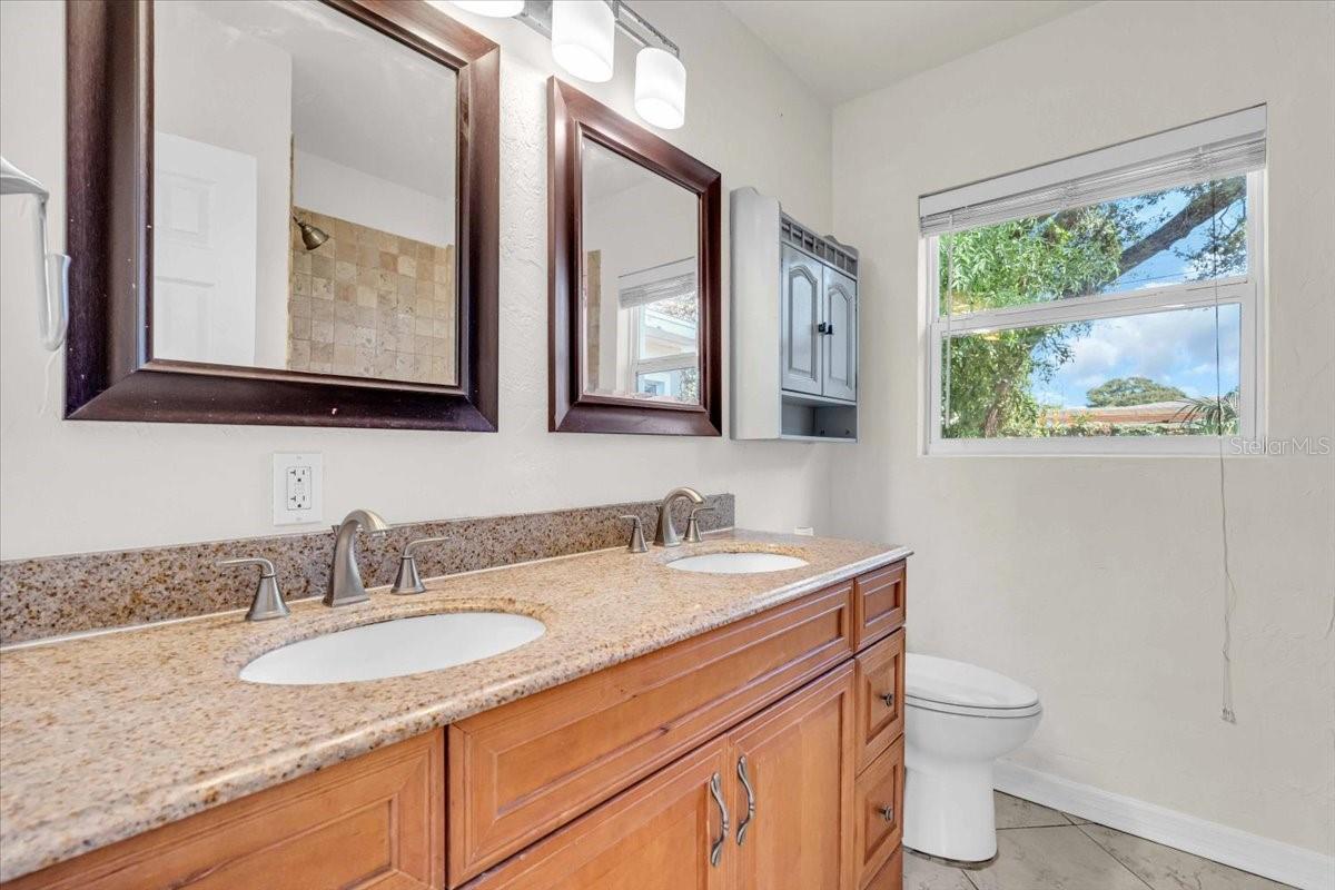 Image 18 of 27 For 8793 113th Street