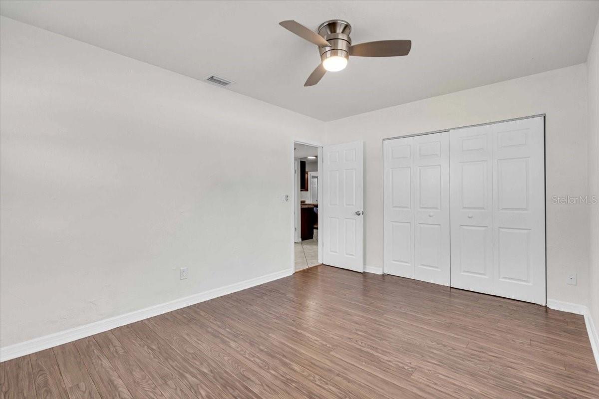 Image 23 of 27 For 8793 113th Street