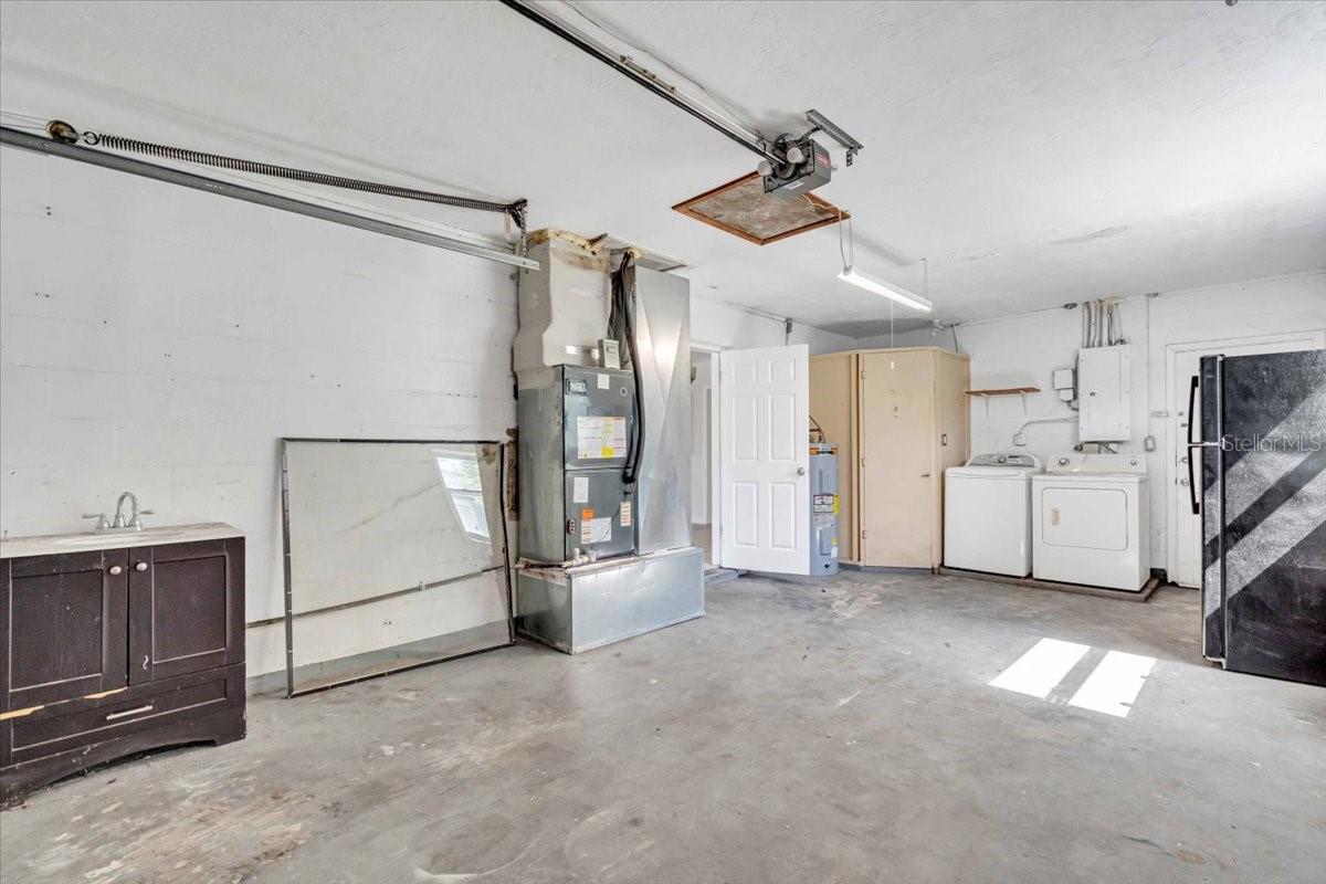 Image 24 of 27 For 8793 113th Street