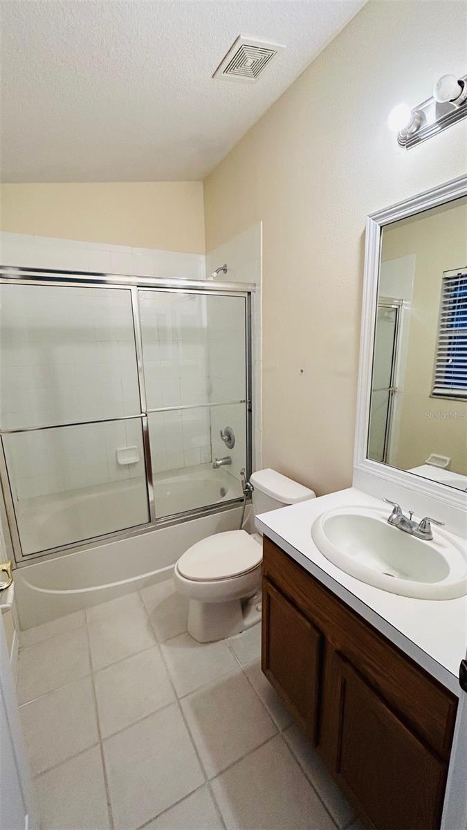 Image 11 of 37 For 18164 Canal Pointe Street