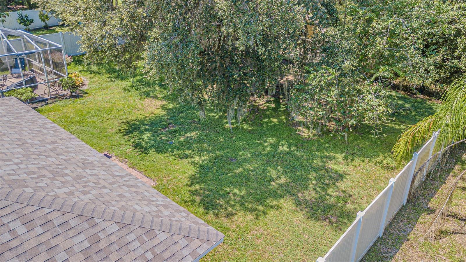 Image 25 of 37 For 18164 Canal Pointe Street