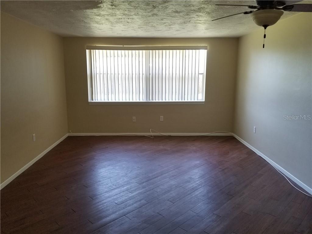 Image 4 of 27 For 2531 Almond Drive