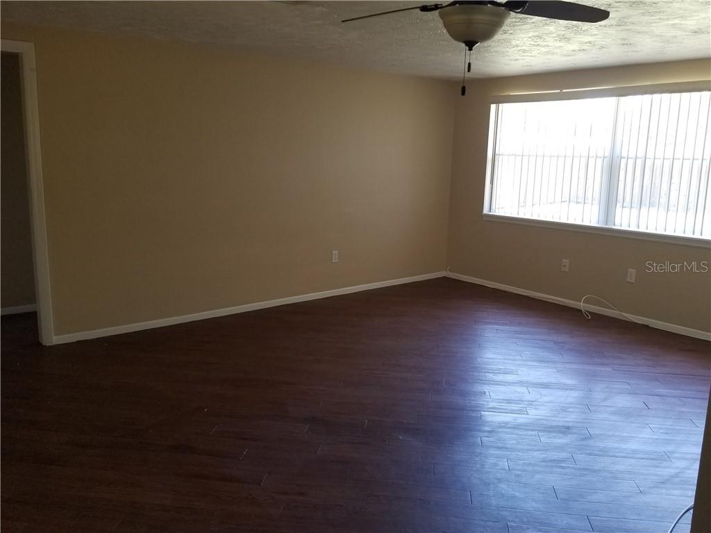 Image 5 of 27 For 2531 Almond Drive