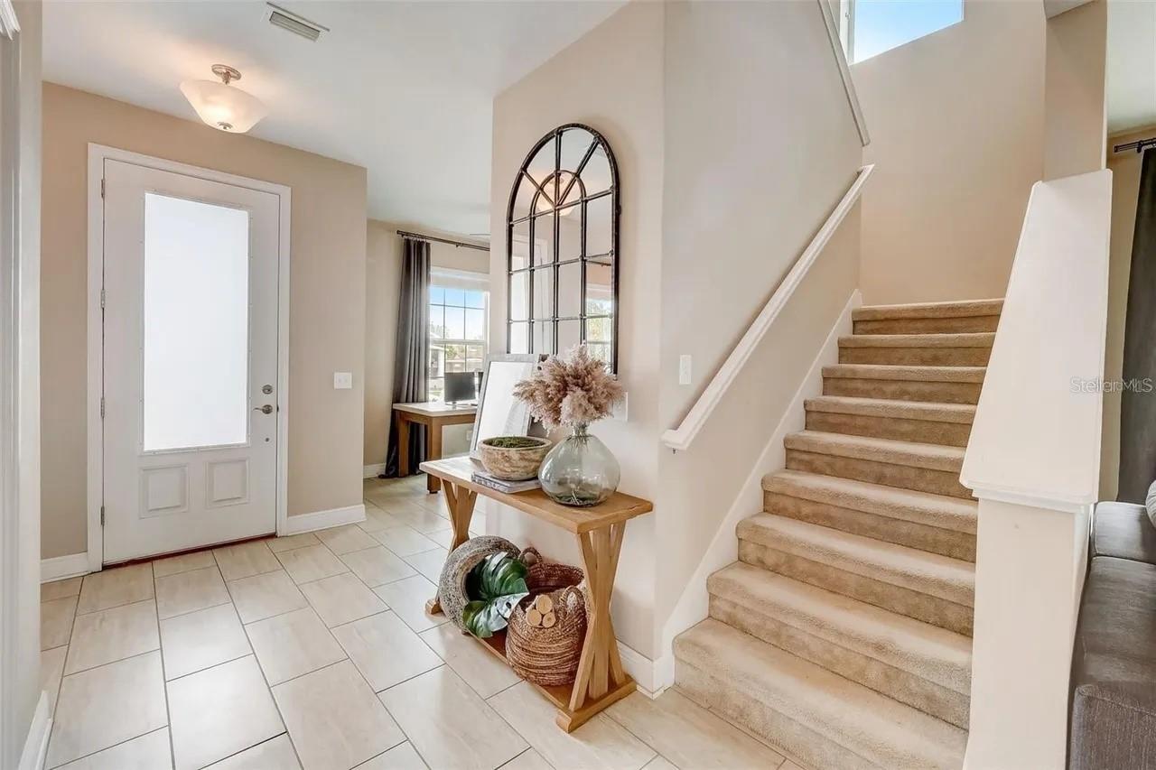 Image 15 of 26 For 2514 Douglas Street