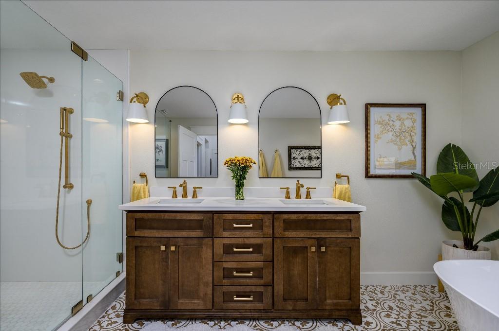 Image 18 of 30 For 5351 Sand Crane Court