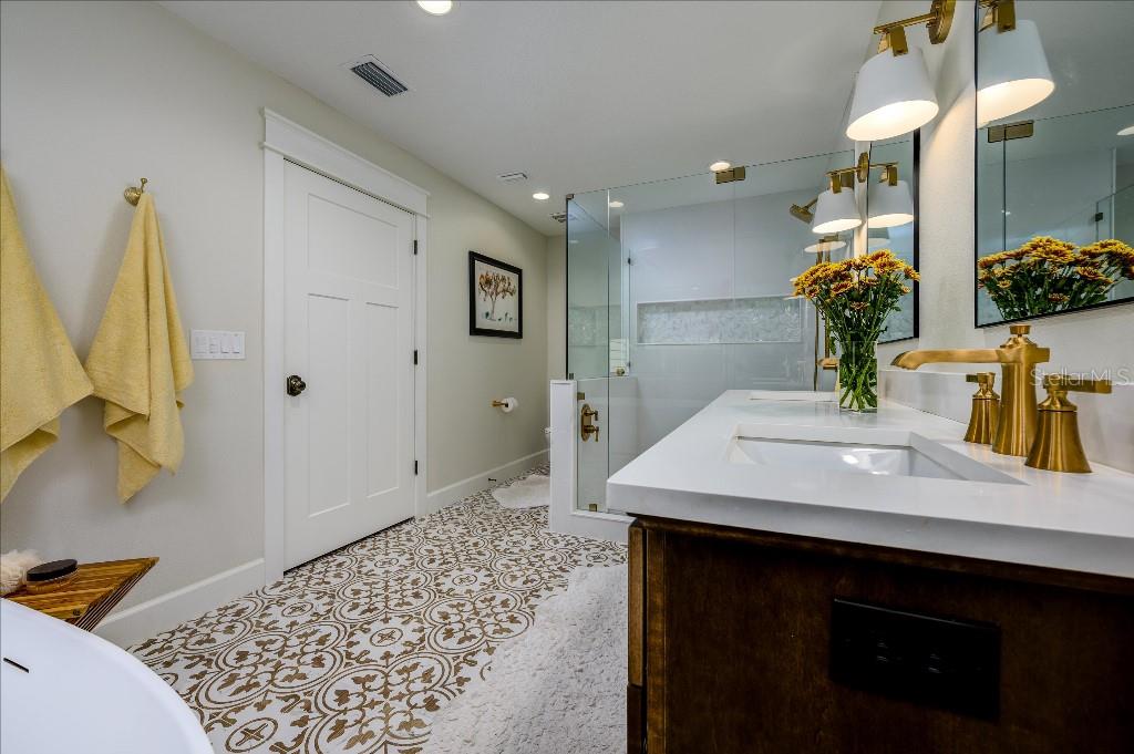 Image 20 of 30 For 5351 Sand Crane Court