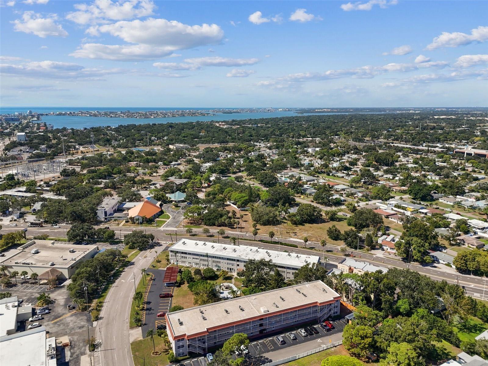 Image 31 of 33 For 211 Pasadena Avenue N 109