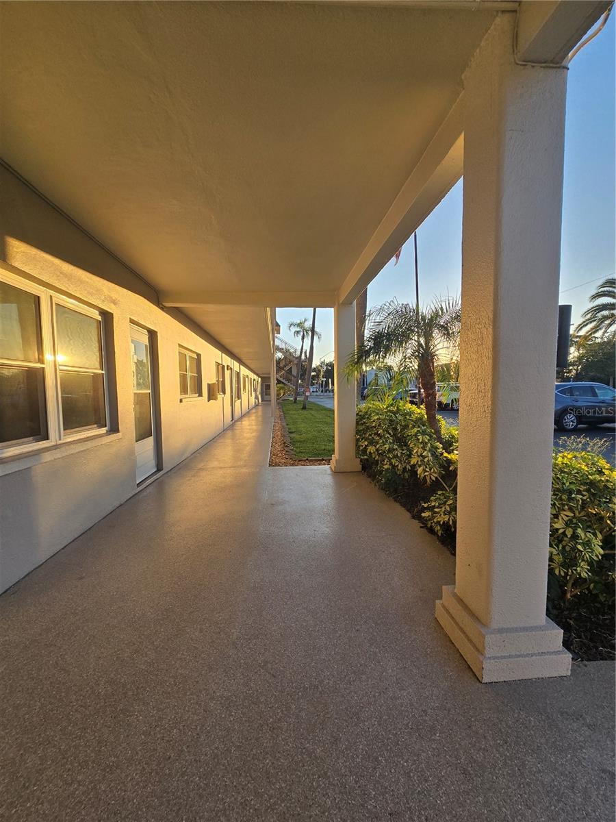 Image 33 of 33 For 211 Pasadena Avenue N 109