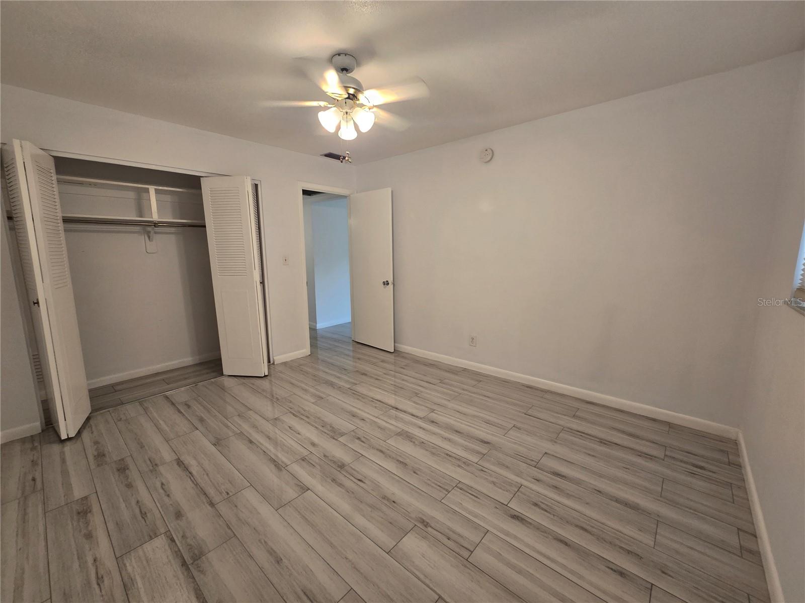 Image 6 of 33 For 211 Pasadena Avenue N 109