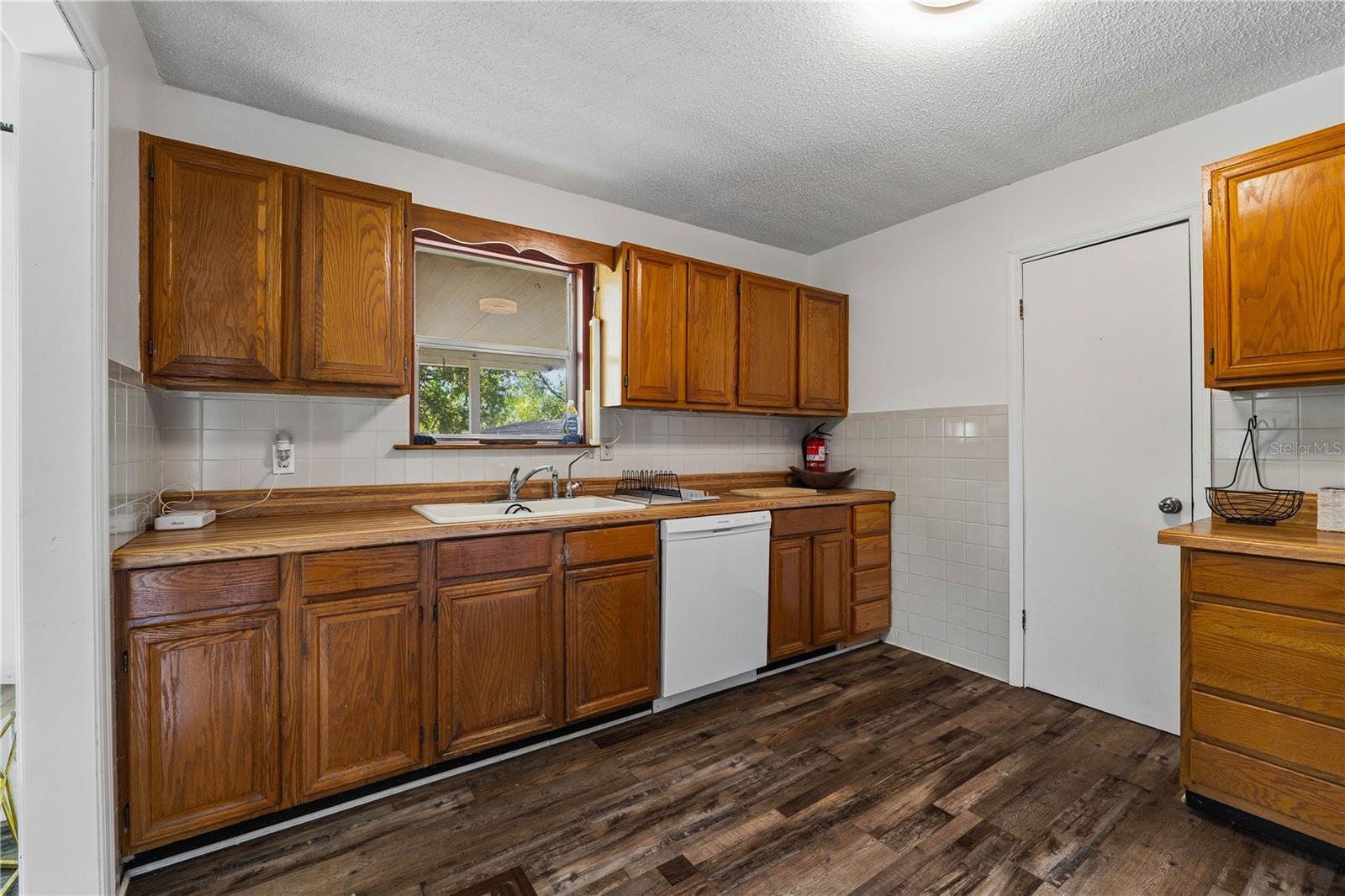 Image 10 of 40 For 11626 Timber Ridge Drive