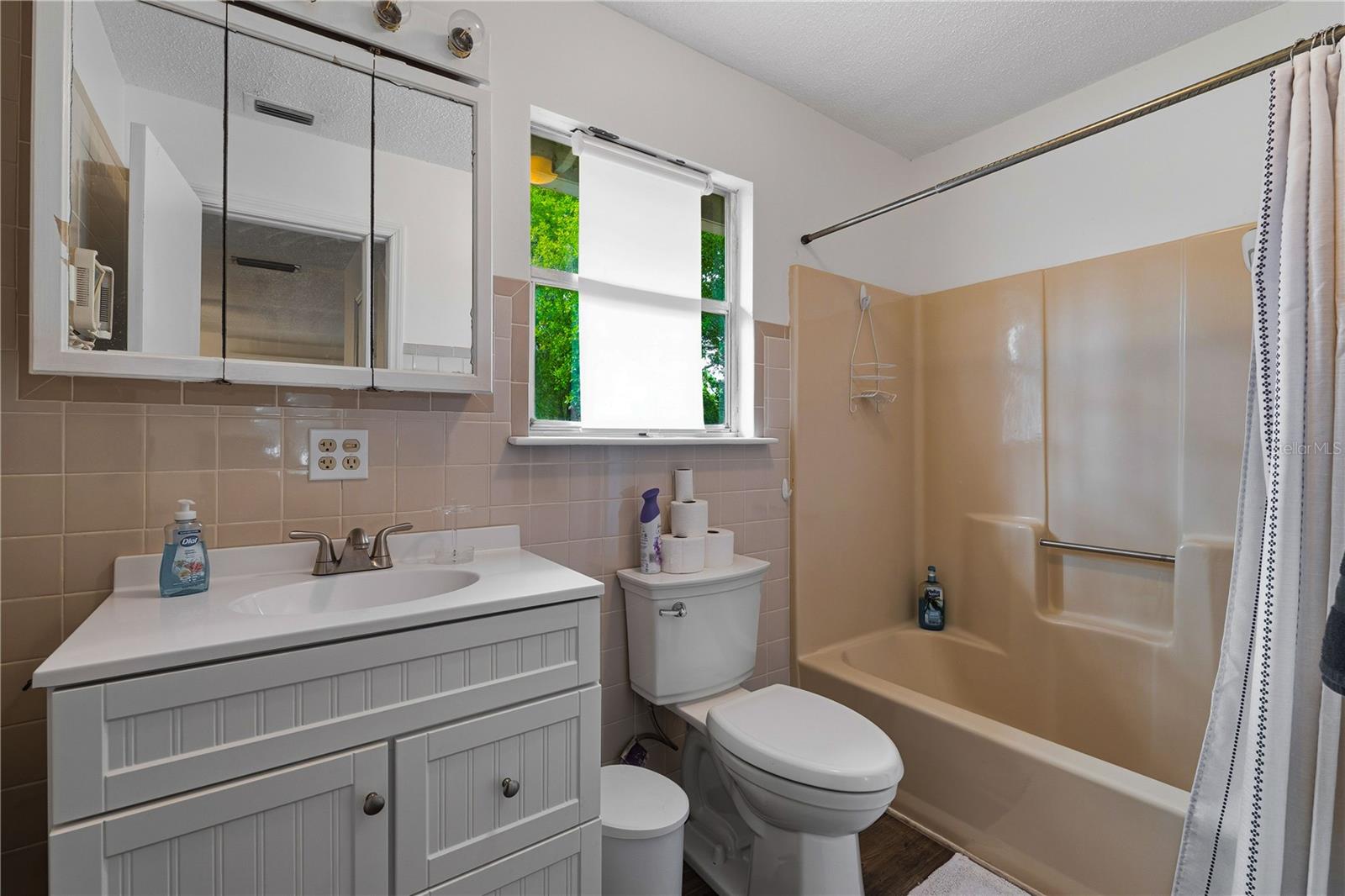 Image 18 of 40 For 11626 Timber Ridge Drive