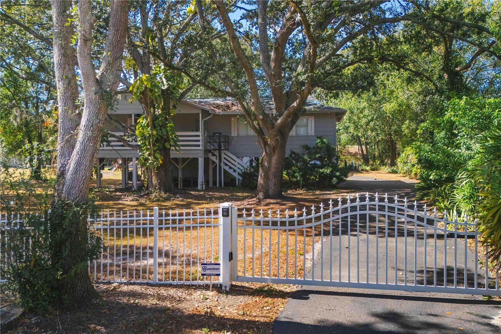 Image 28 of 40 For 11626 Timber Ridge Drive