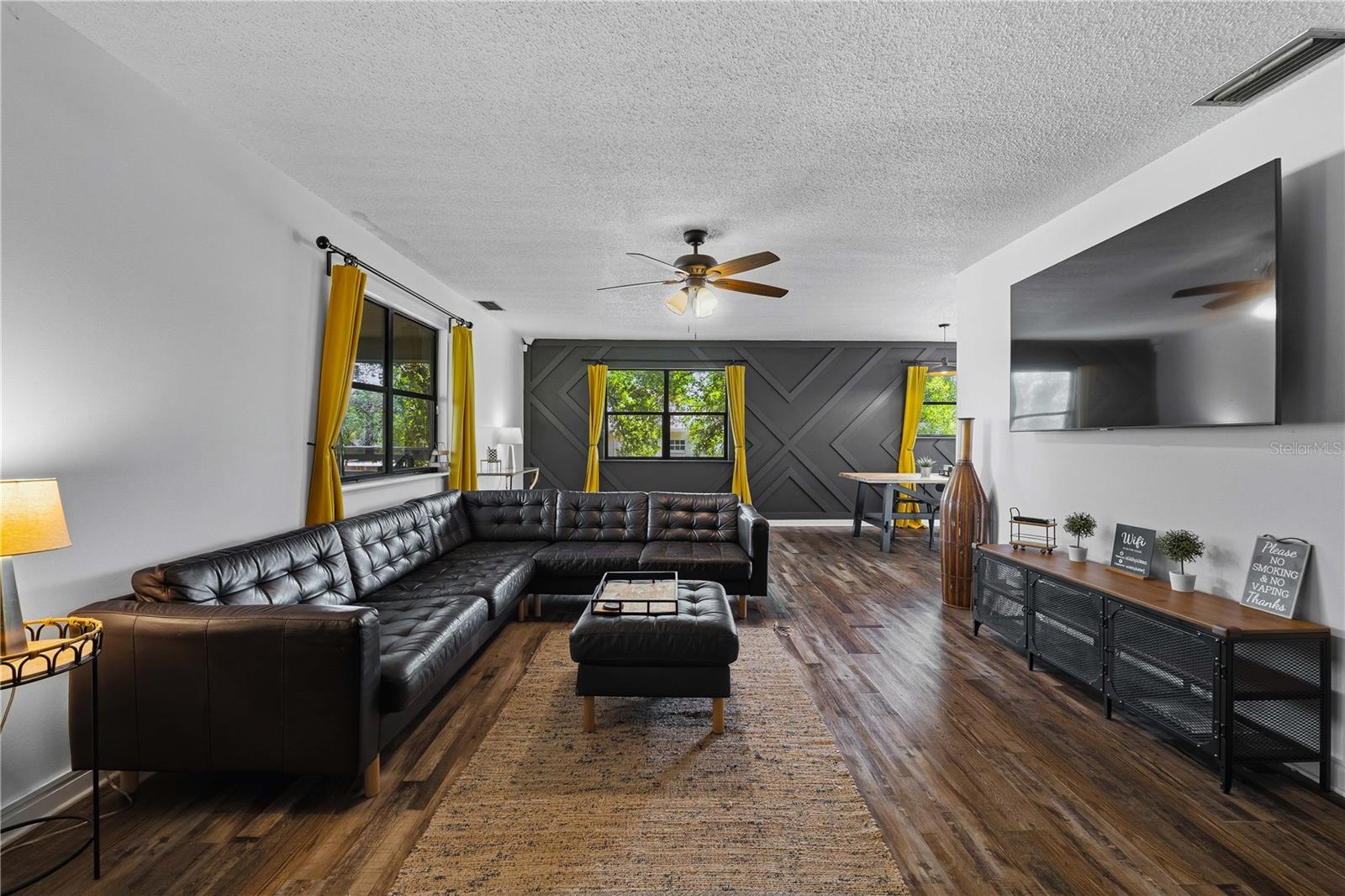 Image 5 of 40 For 11626 Timber Ridge Drive