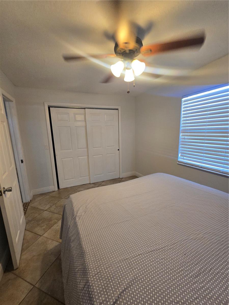 Image 17 of 20 For 3918 Robson Street