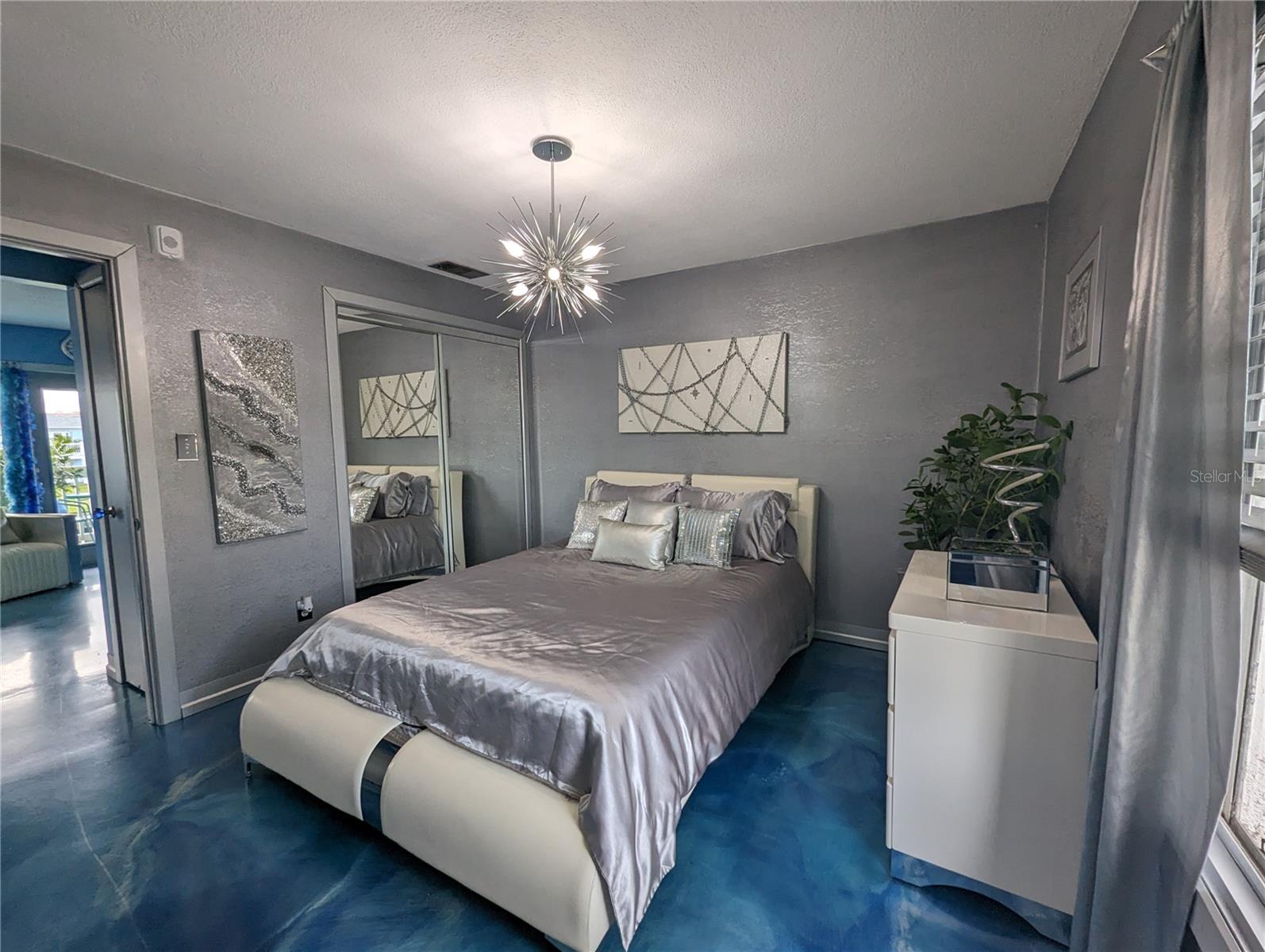 Image 17 of 37 For 5011 Starfish Drive Se C