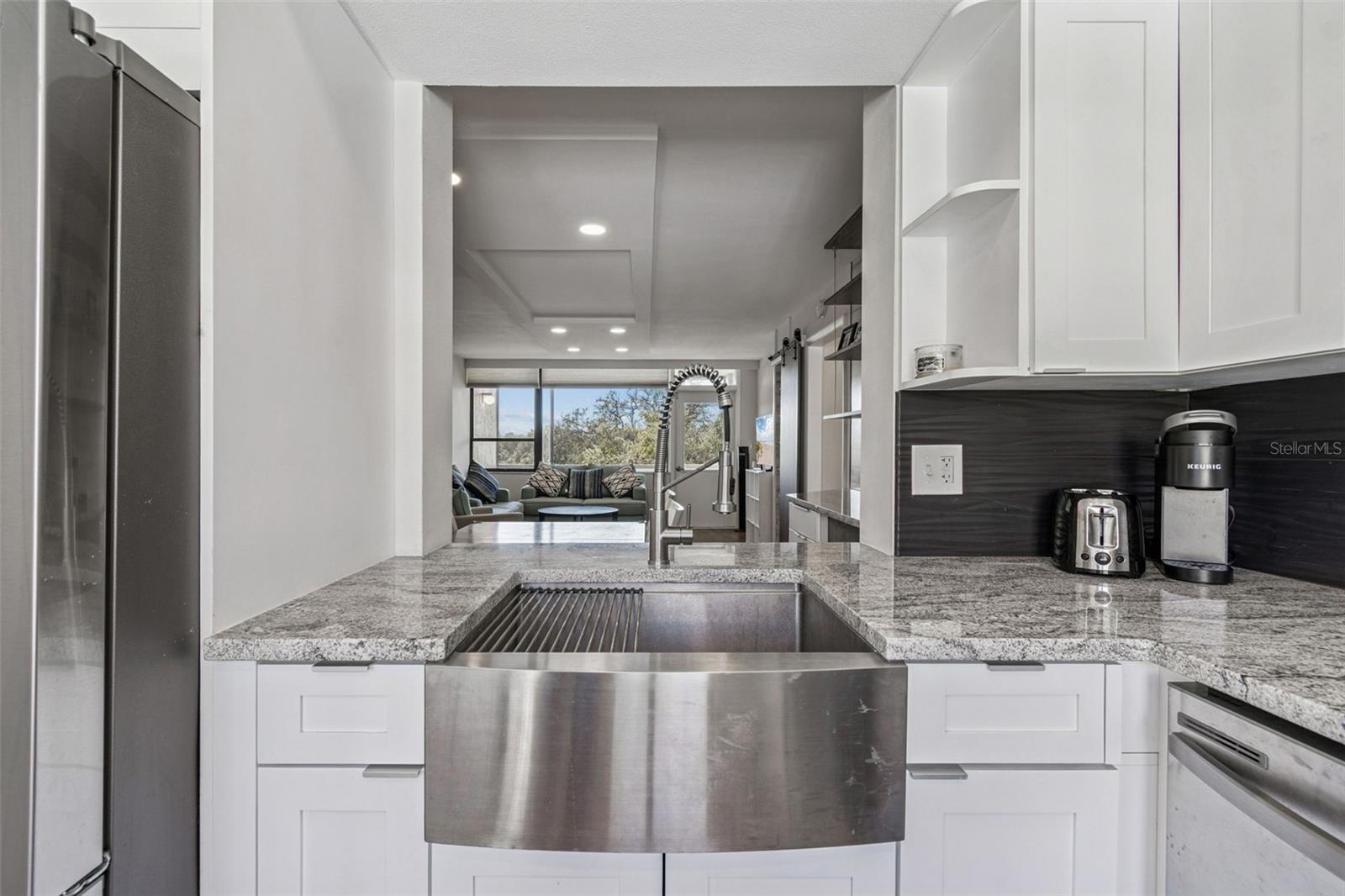 Image 15 of 70 For 2615 Cove Cay Drive 409