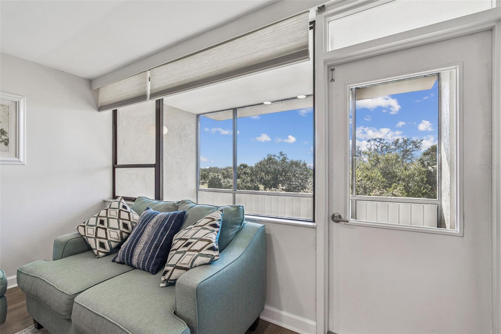 Image 27 of 70 For 2615 Cove Cay Drive 409