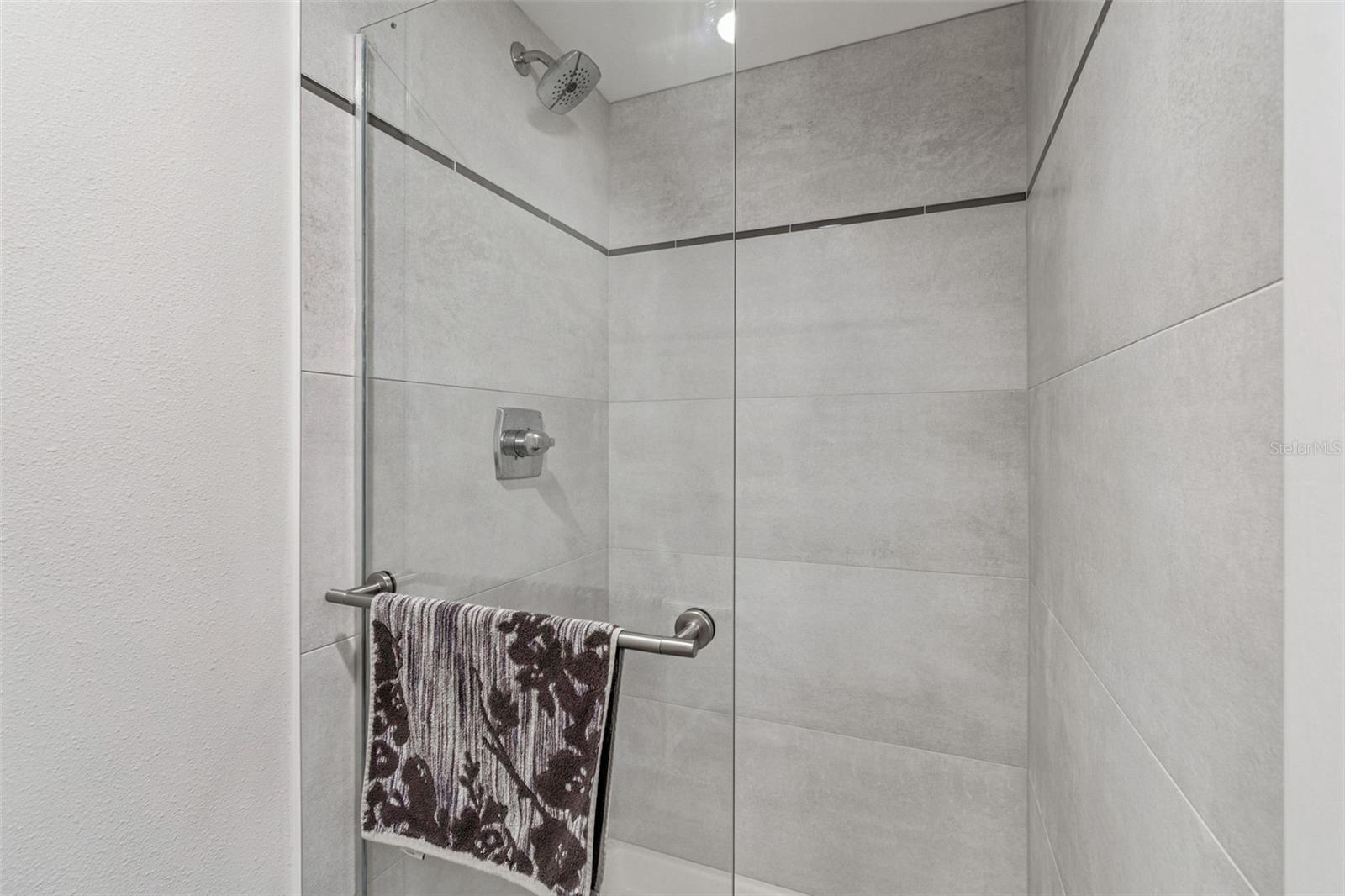 Image 44 of 70 For 2615 Cove Cay Drive 409