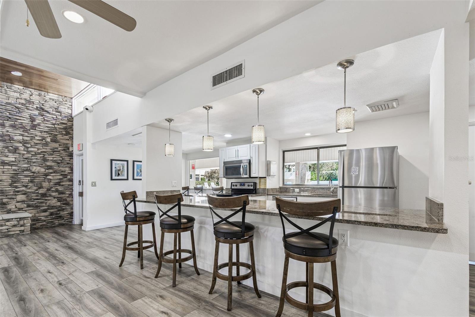 Image 50 of 70 For 2615 Cove Cay Drive 409