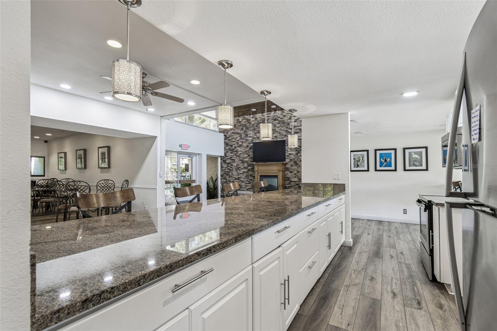 Image 52 of 70 For 2615 Cove Cay Drive 409