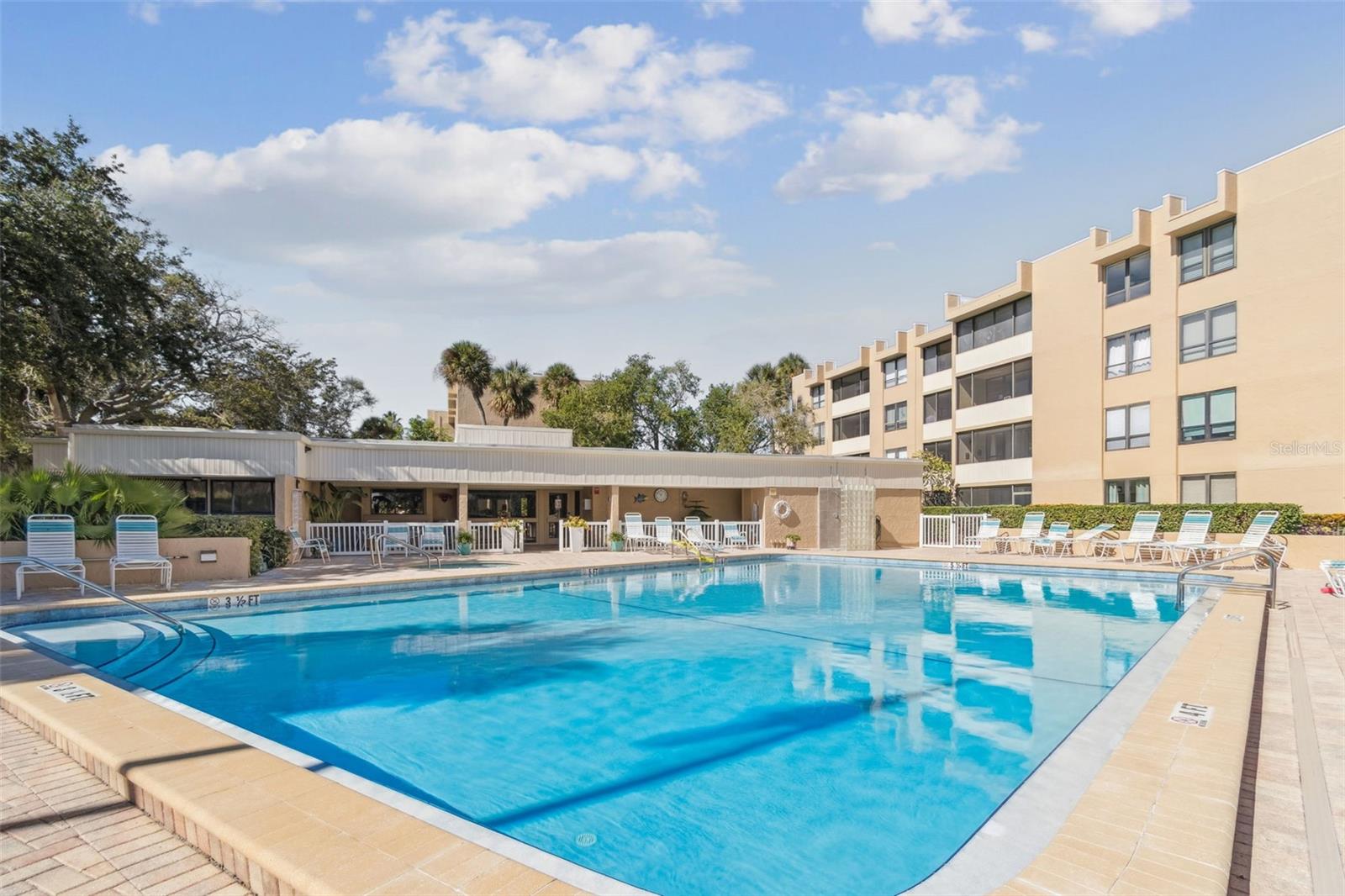 Image 59 of 70 For 2615 Cove Cay Drive 409