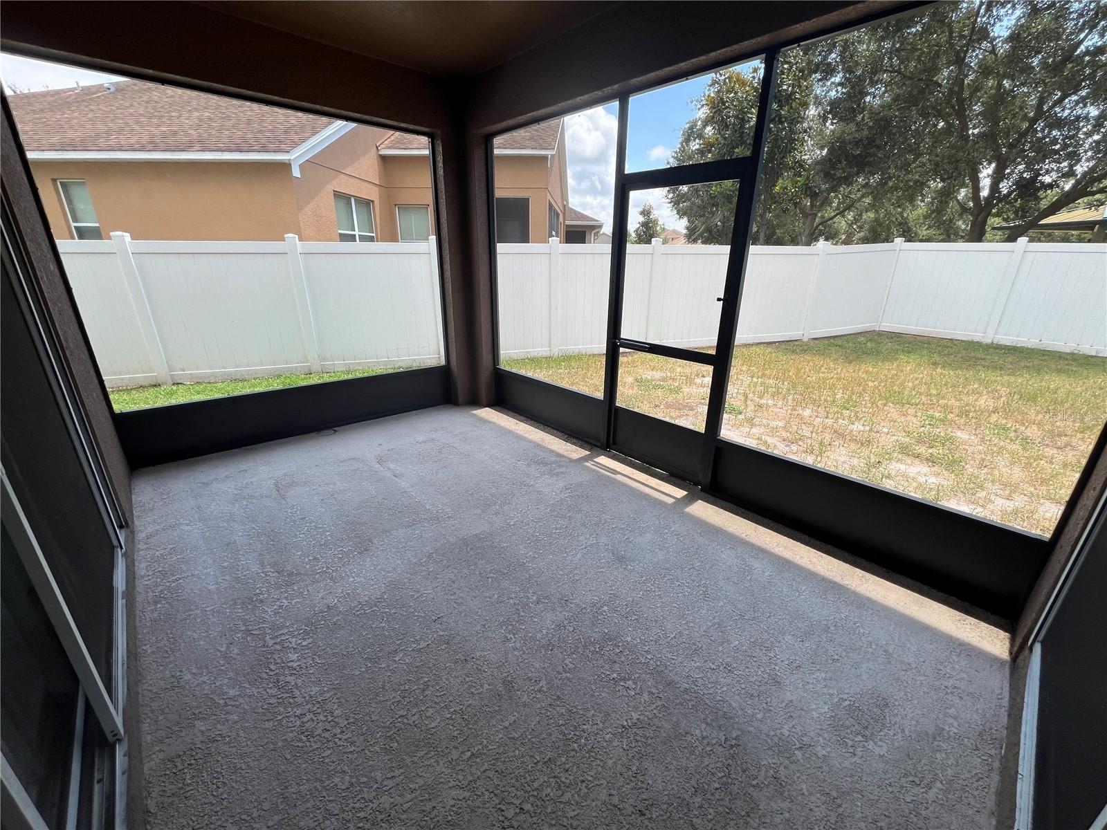 Image 29 of 34 For 8315 Deerland Bluff Lane