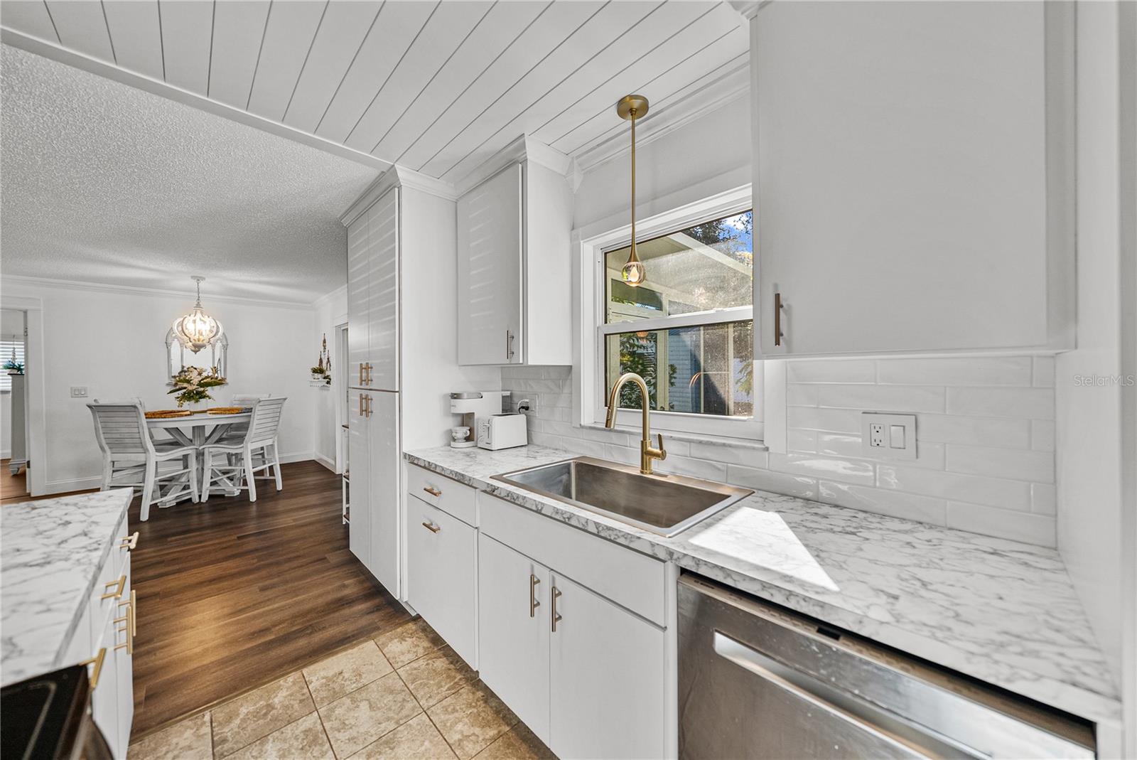 Image 20 of 46 For 38552 Piedmont Avenue