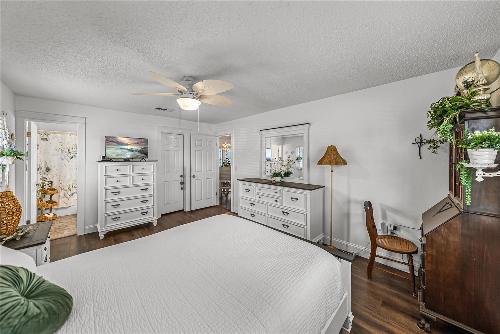 Image 24 of 46 For 38552 Piedmont Avenue