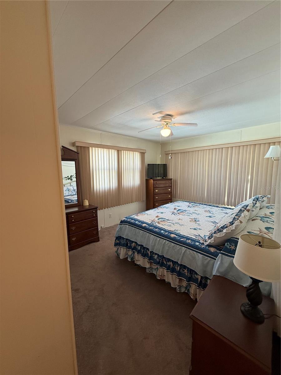 Image 11 of 23 For 9900 Ulmerton Road 242