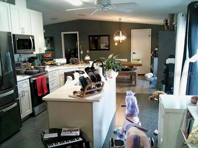 Image 14 of 43 For 3431 52nd Avenue N