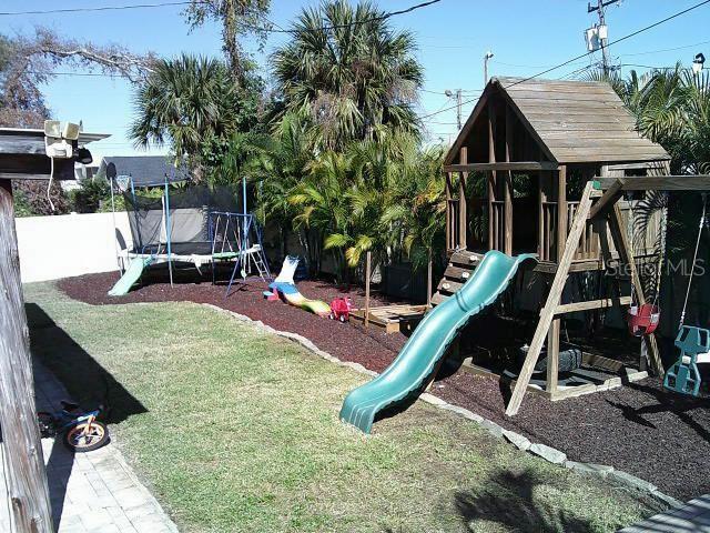 Image 31 of 43 For 3431 52nd Avenue N