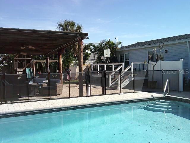 Image 36 of 43 For 3431 52nd Avenue N