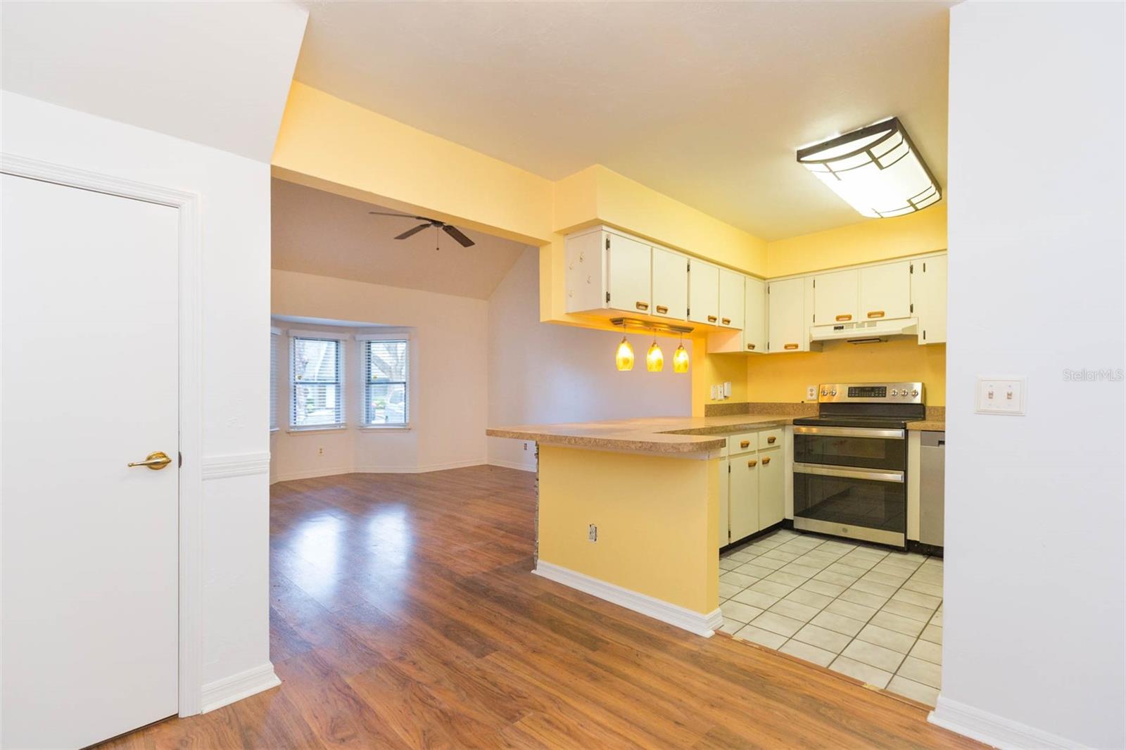 Image 6 of 24 For 5203 Pine Mill Court