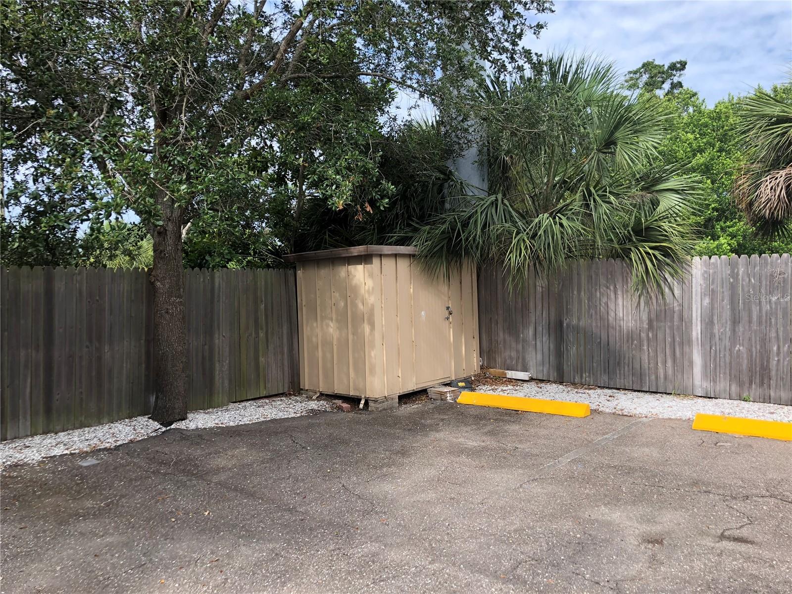 Image 15 of 17 For 520 70th Street N 4