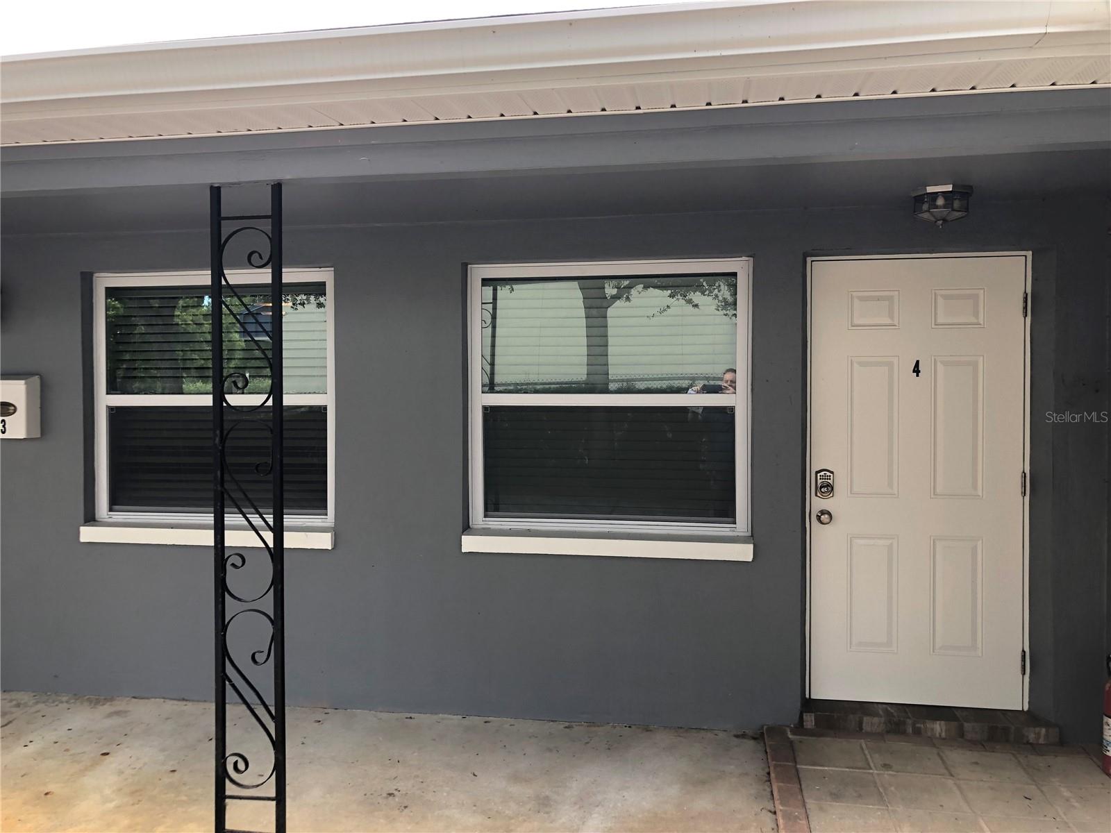 Image 3 of 17 For 520 70th Street N 4