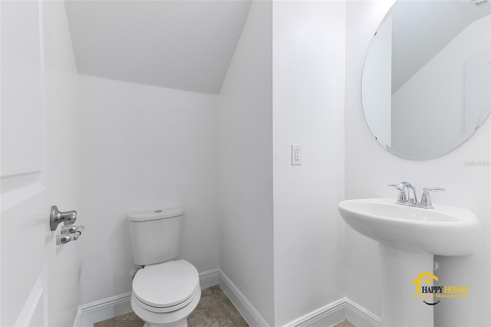 Image 12 of 41 For 13456 Stoddart Avenue