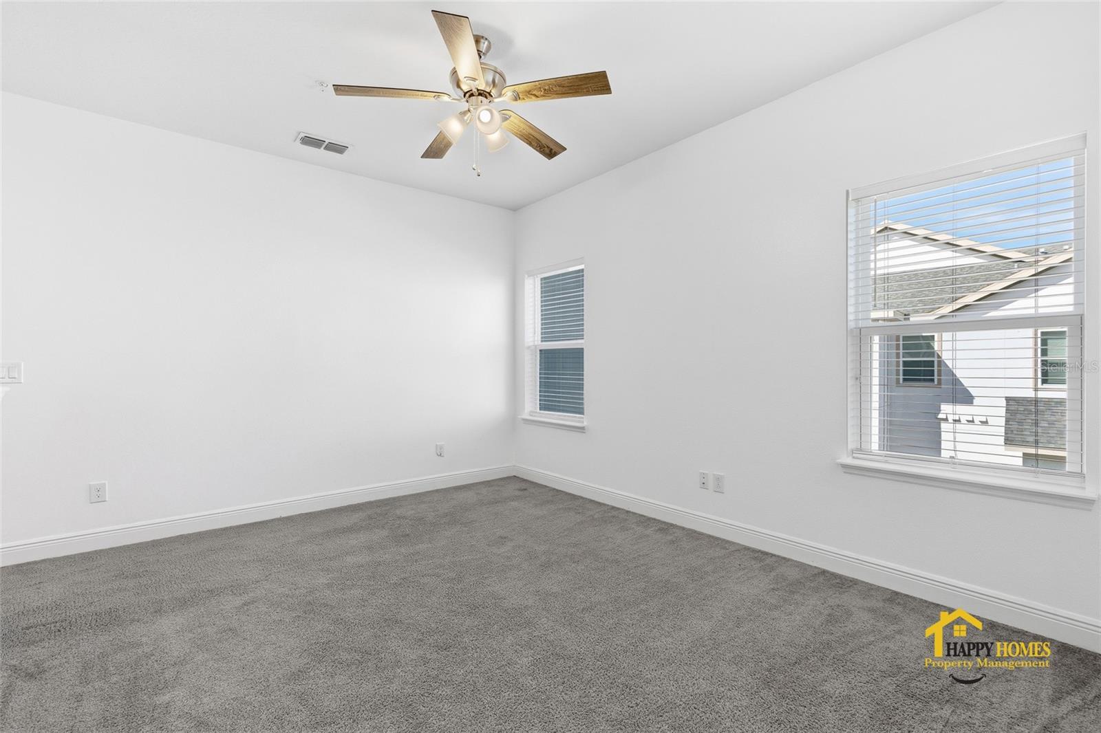 Image 22 of 41 For 13456 Stoddart Avenue