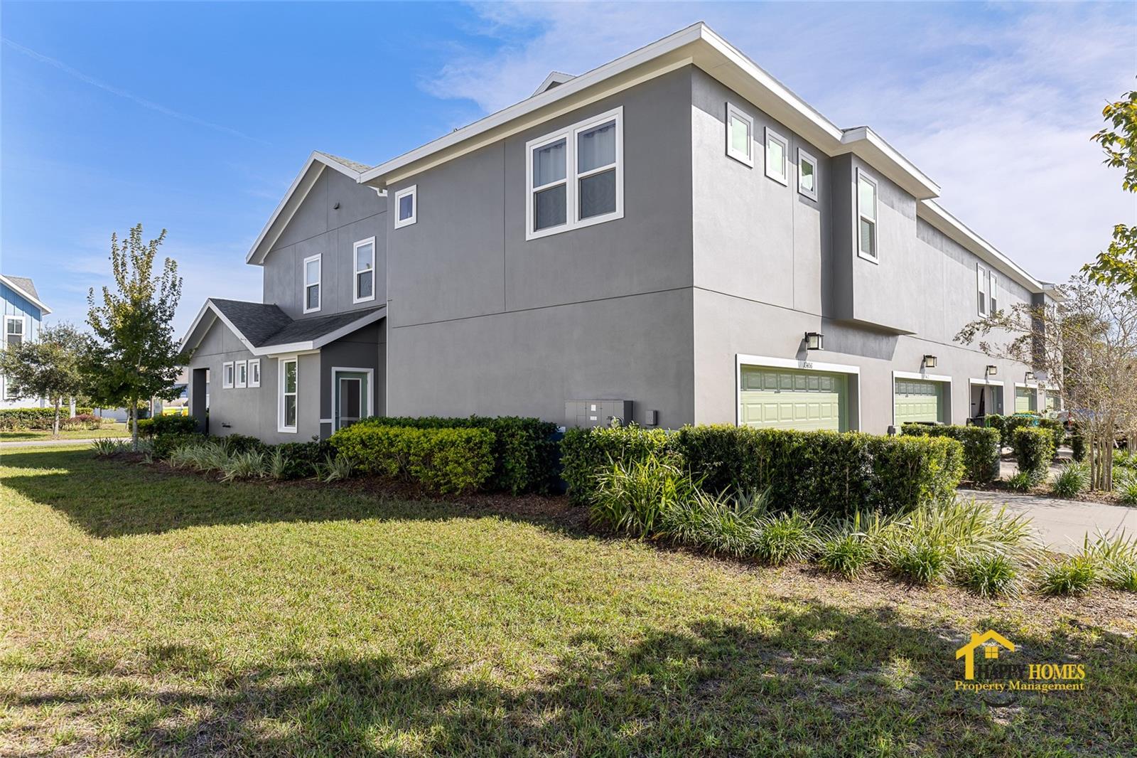 Image 30 of 41 For 13456 Stoddart Avenue