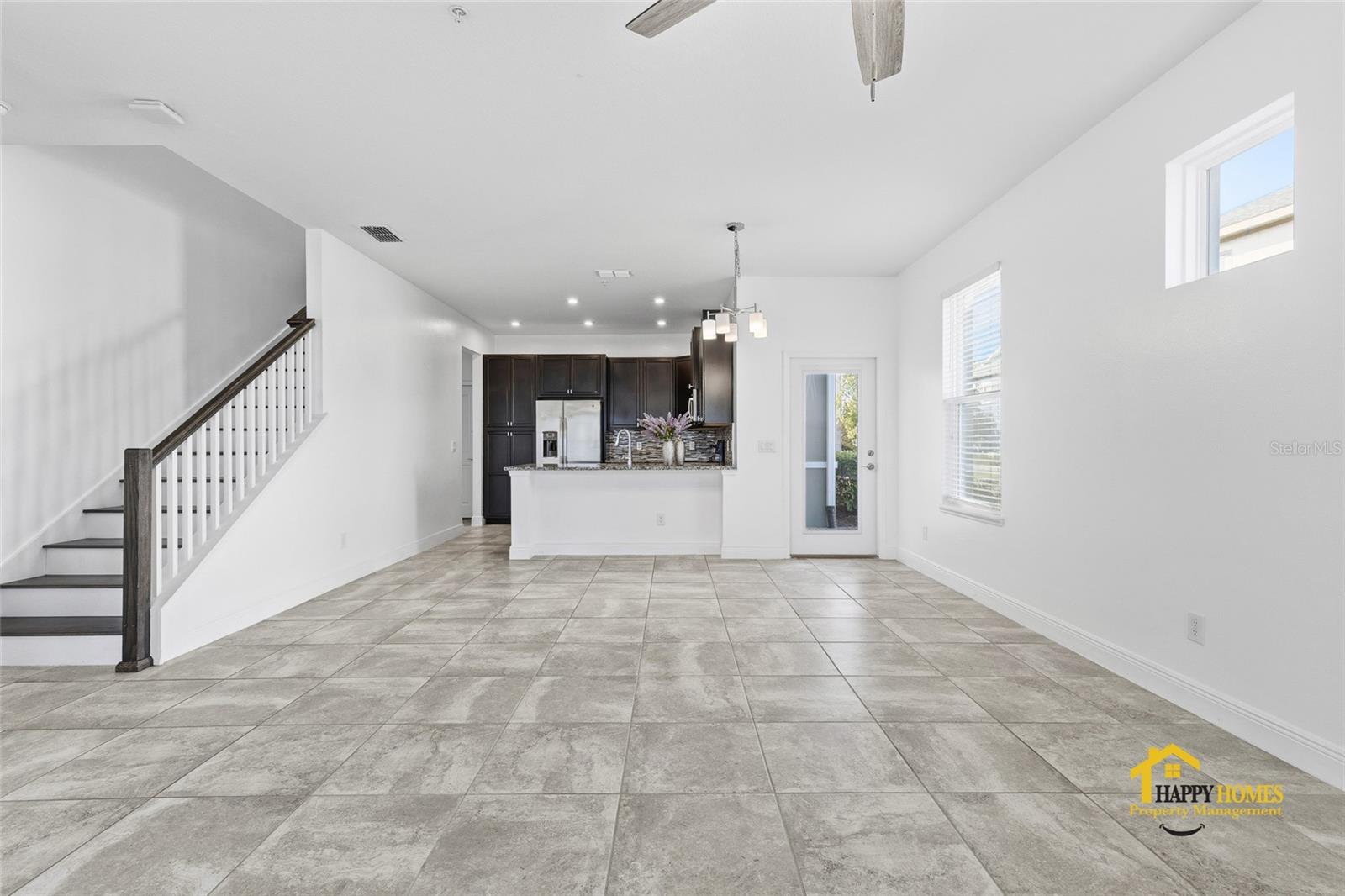 Image 6 of 41 For 13456 Stoddart Avenue