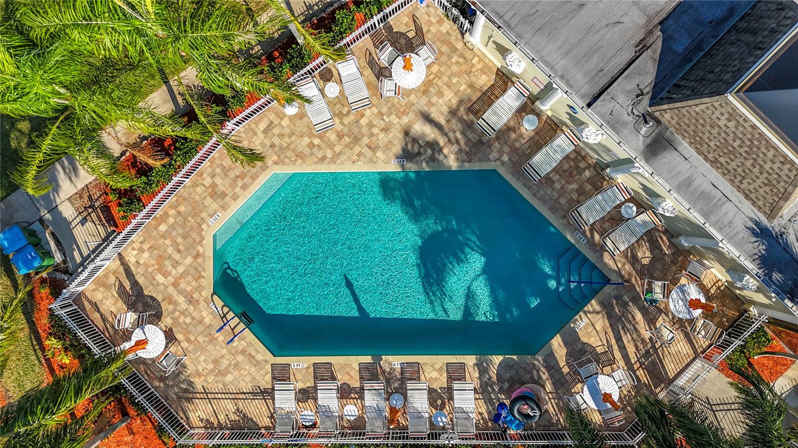 Image 6 of 75 For 11142 Kapok Grand Circle