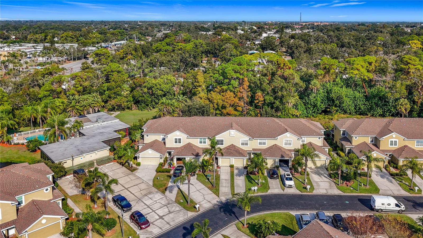 Image 74 of 75 For 11142 Kapok Grand Circle