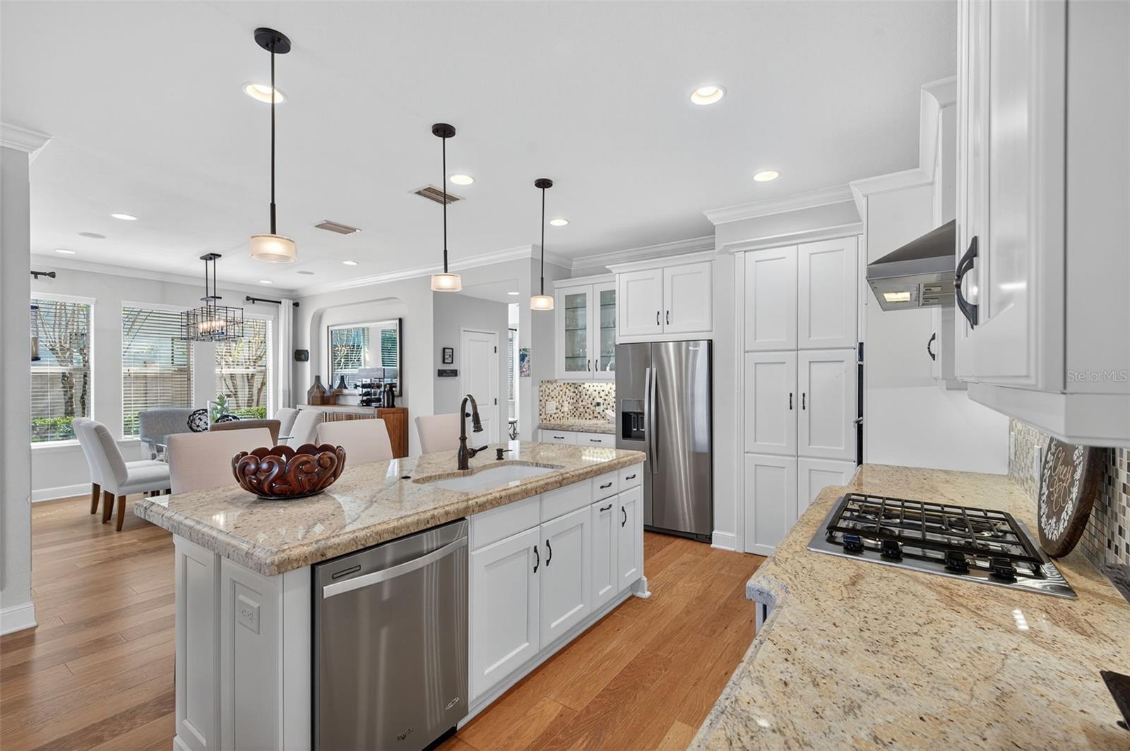 Listing photo id 14 for 3970 Aldea Way