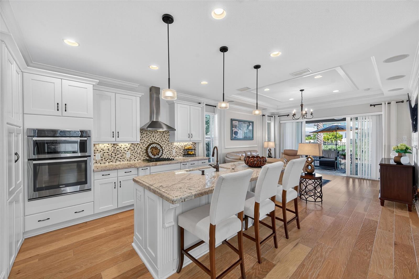 Listing photo id 16 for 3970 Aldea Way