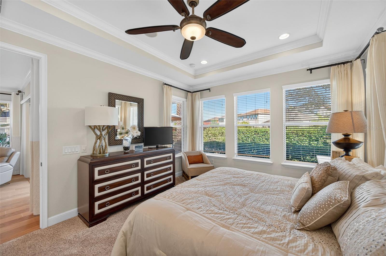 Listing photo id 23 for 3970 Aldea Way