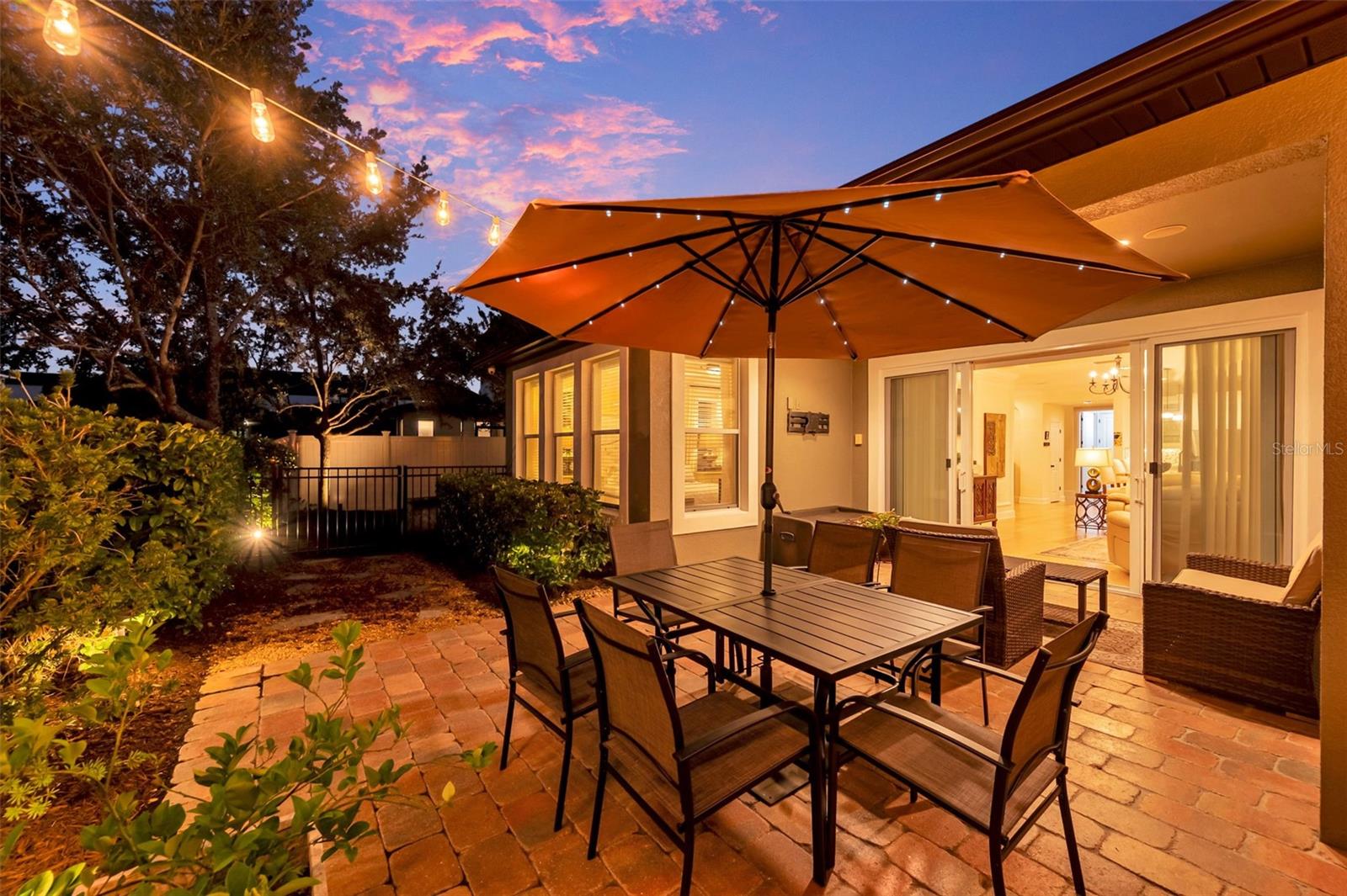 Listing photo id 72 for 3970 Aldea Way