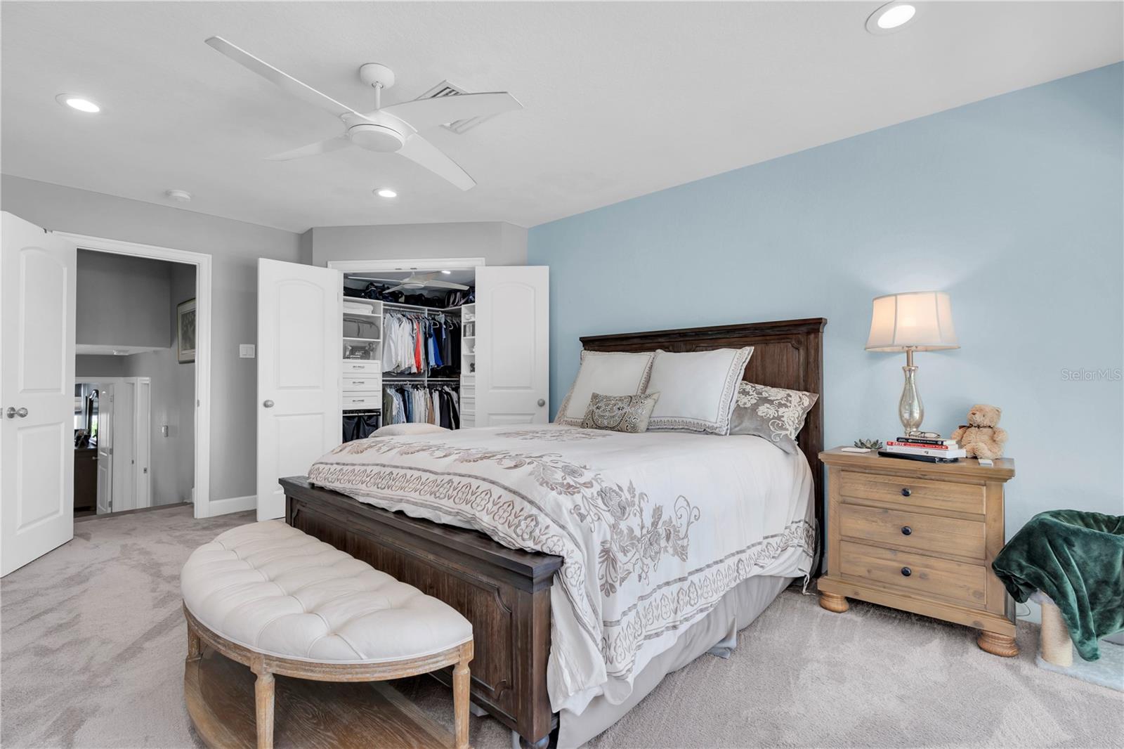 Image 16 of 35 For 5559 Escondida Boulevard S