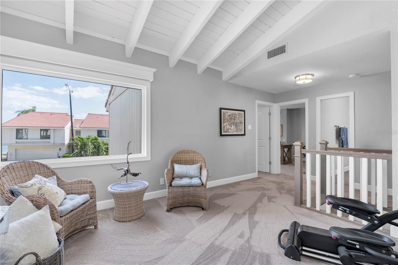 Image 26 of 35 For 5559 Escondida Boulevard S