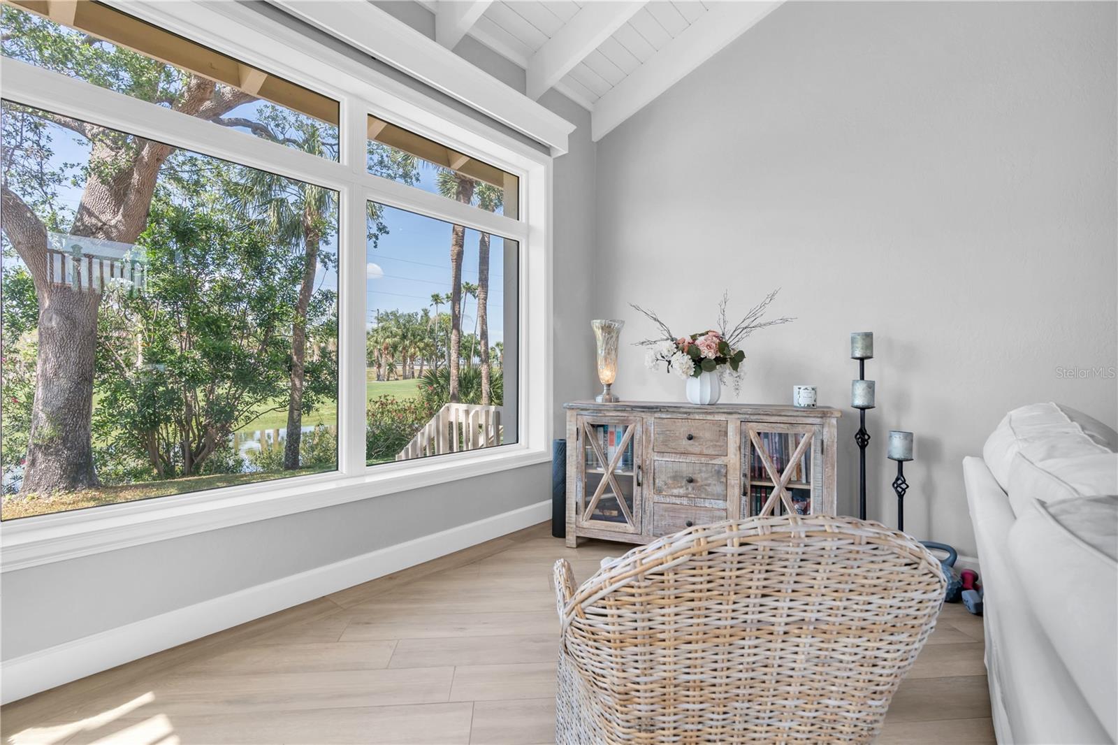 Image 27 of 35 For 5559 Escondida Boulevard S