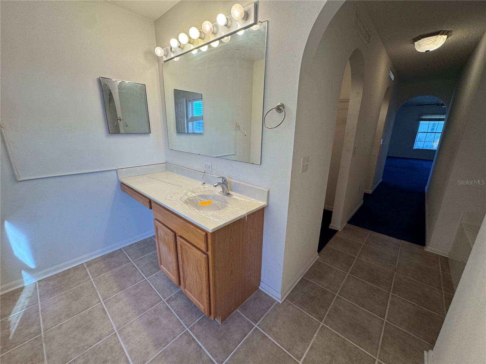 Image 19 of 30 For 2753 Heathgate Way