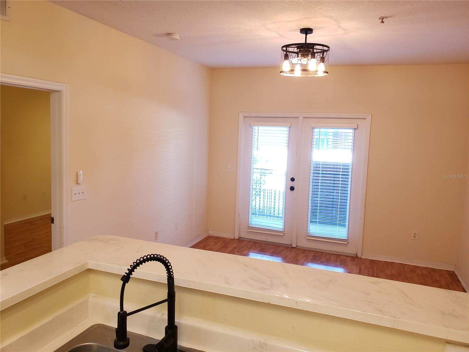 Image 4 of 20 For 1910 Palm Avenue 11111